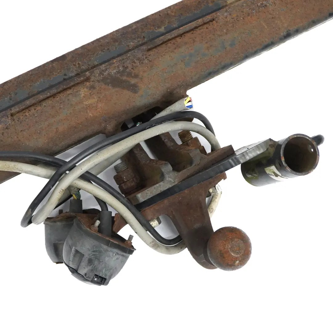 Anhängerkupplung hinten Mechanismus Stoßstange Träger für Mercedes Vito W639 mit Teilenummer A6393101495 Mercedes Vito W639 Anhängerkupplung hinten Mechanismus Stoßstange Träger - SKU A6393101495-1 - Teilenummer A6393101495