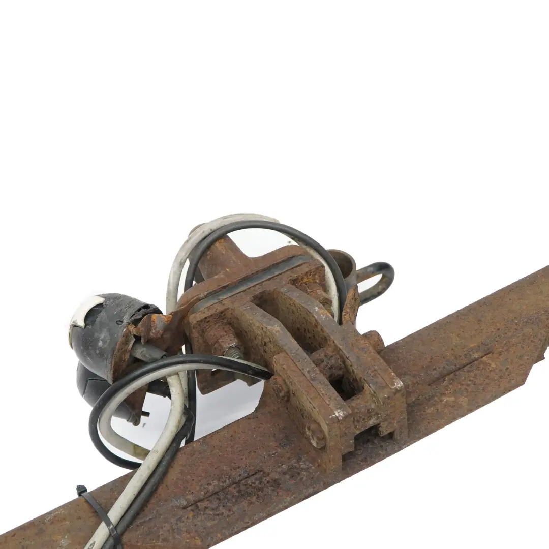 Anhängerkupplung hinten Mechanismus Stoßstange Träger für Mercedes Vito W639 mit Teilenummer A6393101495 Mercedes Vito W639 Anhängerkupplung hinten Mechanismus Stoßstange Träger - SKU A6393101495-1 - Teilenummer A6393101495