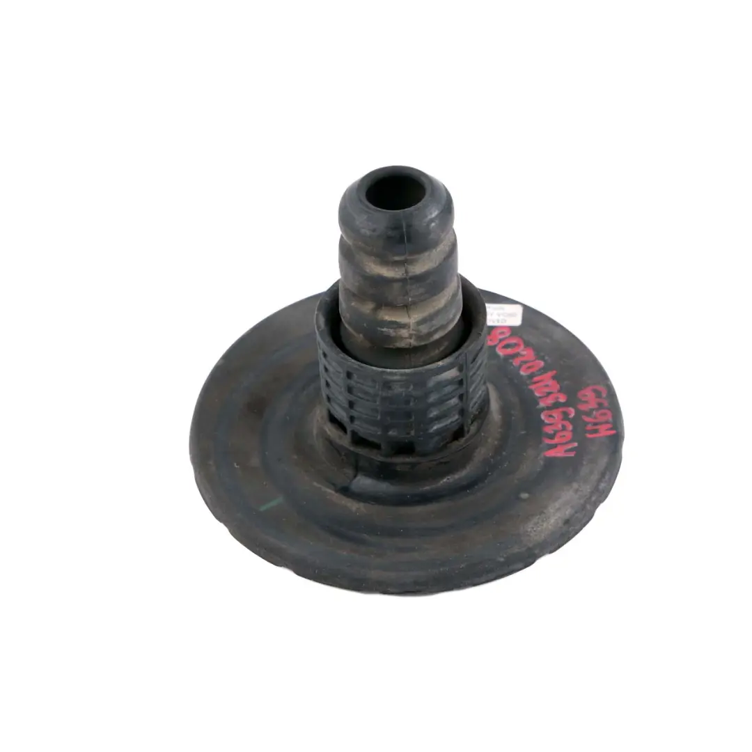 Amortiguador trasero Strut Coil Spring Pad Mount para Mercedes W639 Vito con número de pieza A6393240208 Mercedes W639 Vito Amortiguador trasero Strut Coil Spring Pad Mount - SKU A6393240208 - Número de pieza A6393240208