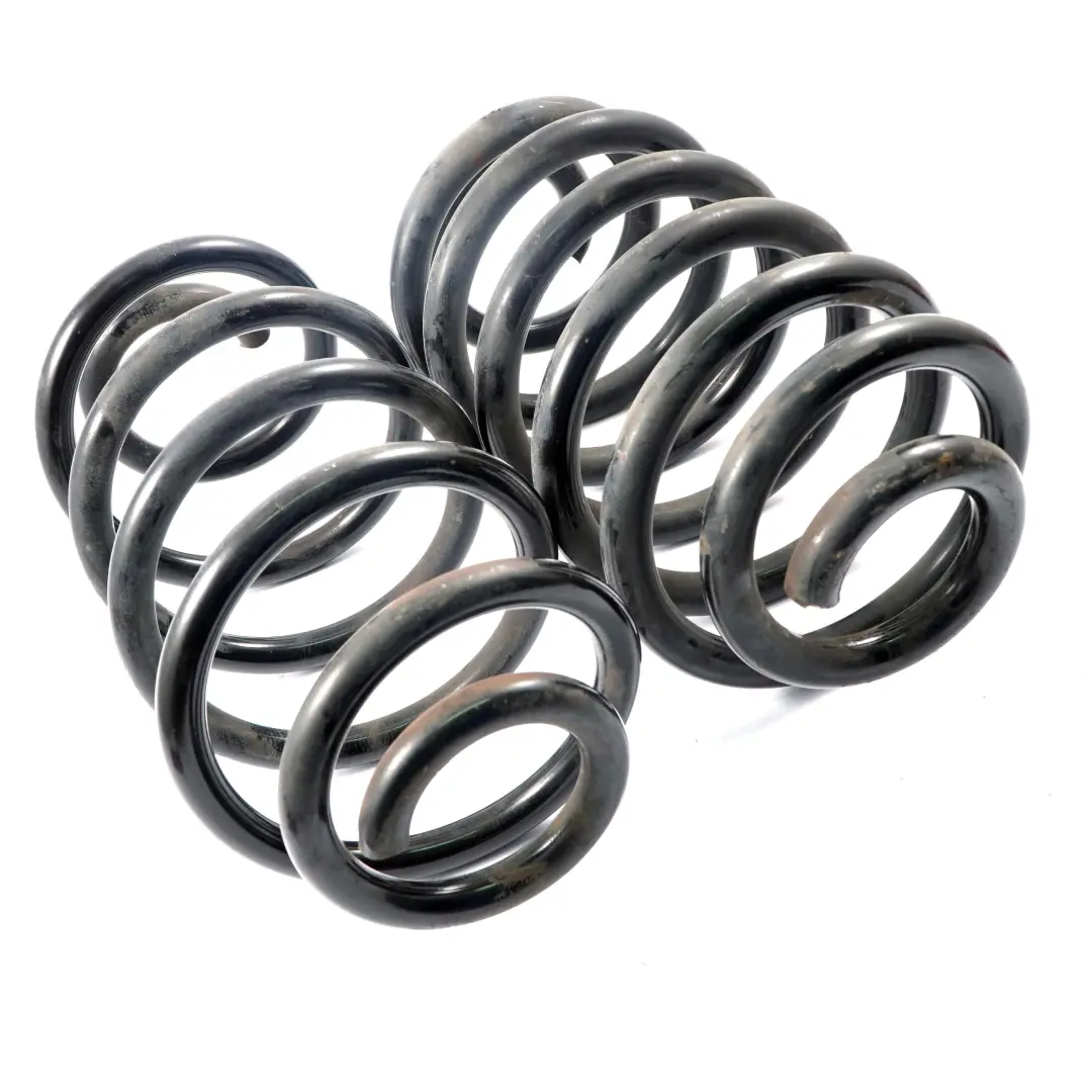 Set sospensioni asse posteriore con molla elicoidale per Mercedes W639 con numero di parte A6393240504 Mercedes W639 Set sospensioni asse posteriore con molla elicoidale - SKU A6393240504 - Numero di parte A6393240504