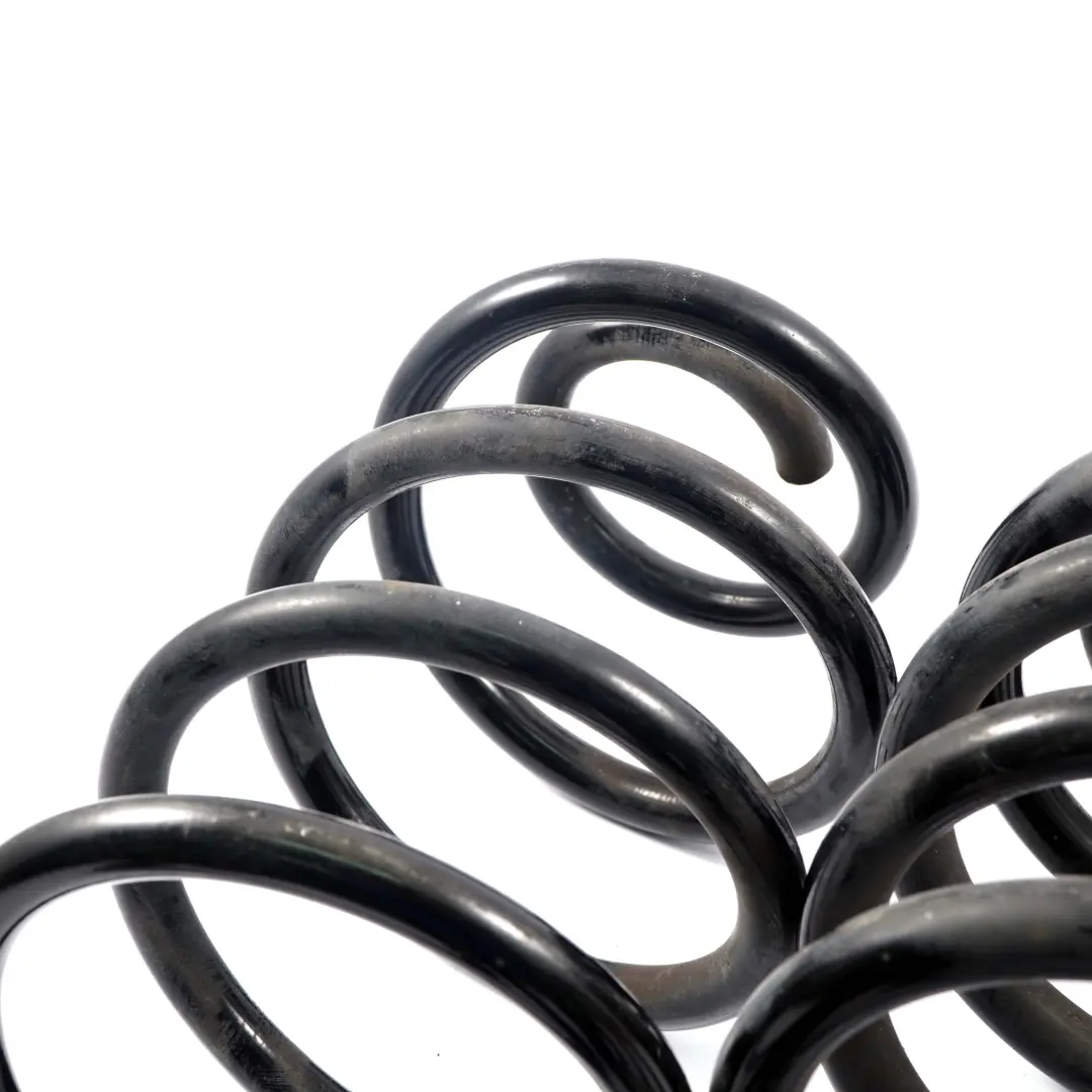 Set sospensioni asse posteriore con molla elicoidale per Mercedes W639 con numero di parte A6393240504 Mercedes W639 Set sospensioni asse posteriore con molla elicoidale - SKU A6393240504 - Numero di parte A6393240504