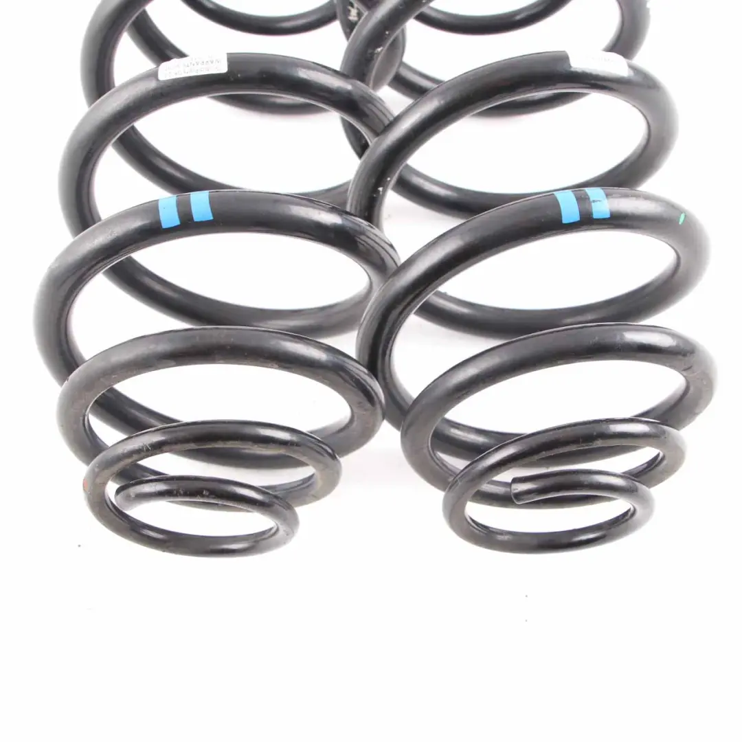Schrauben Feder Hinterachse Federungs Satz 2x A6393210704 Mercedes Vito W639 - SKU A6393242904 - Teilenummer A6393242904