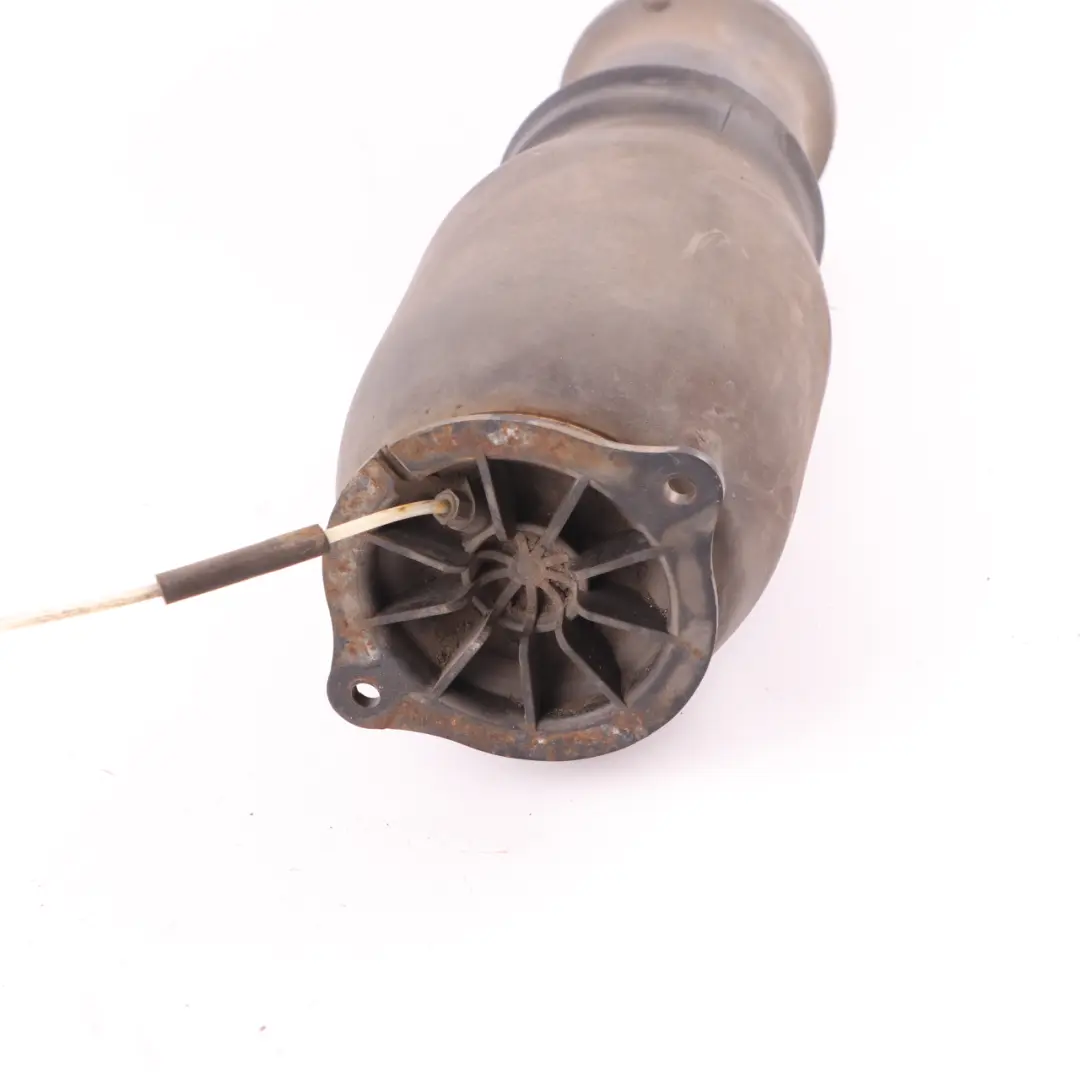 Suspension Bag Air Bellow Left N/S Hose to Mercedes W639 Air with Part number A6393280101 Mercedes W639 Air Suspension Bag Air Bellow Left N/S Hose - SKU A6393280101-1 - Part number A6393280101