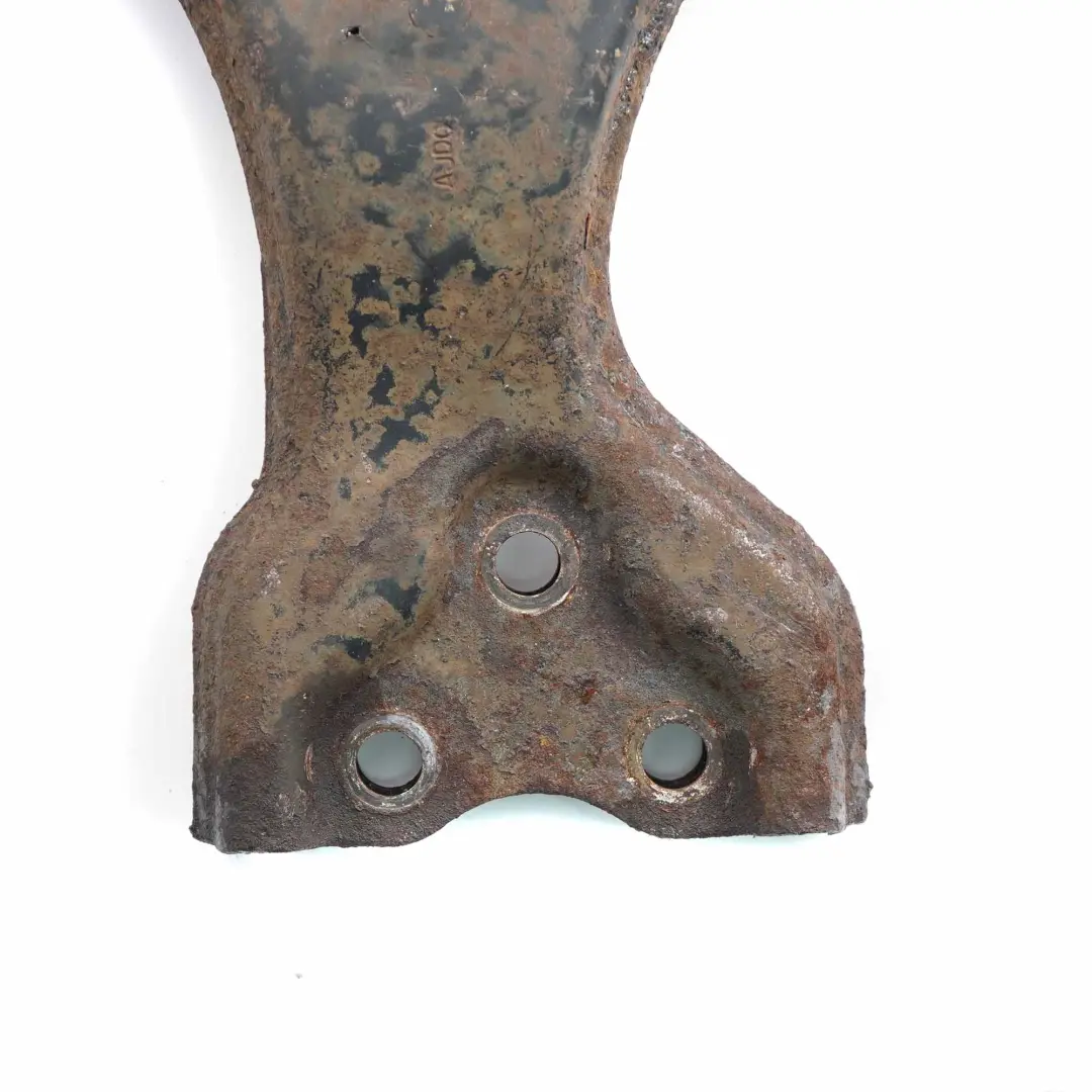 Braccio Controllo Assale Anteriore Destro Giunto Vomere Inferiore per Mercedes W639 con numero di parte A6393300910 Mercedes W639 Braccio Controllo Assale Anteriore Destro Giunto Vomere Inferiore - SKU A6393300910-1 - Numero di parte A6393300910