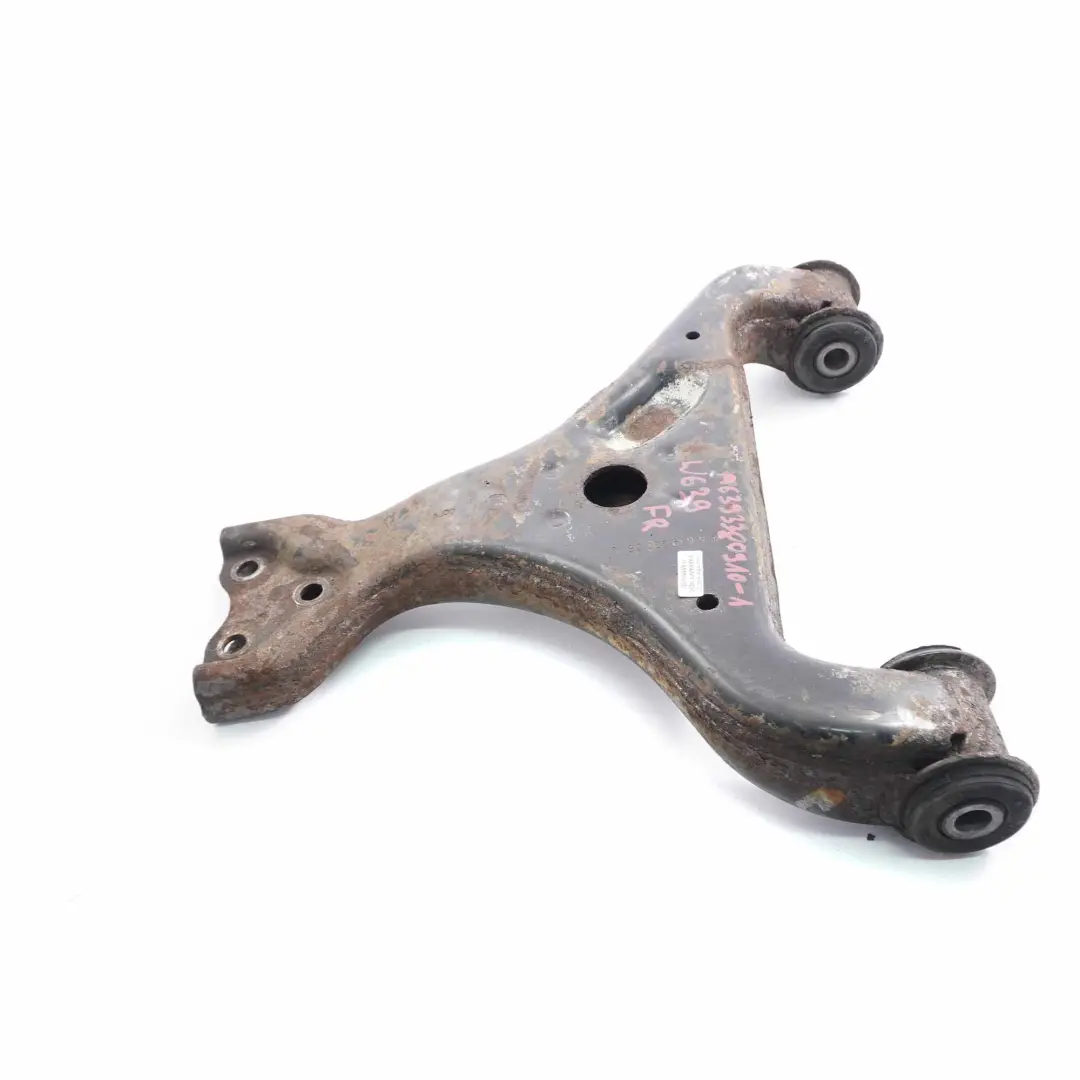 Mercedes Vito W639 brazo control delantero derecho inferior Wishbone conjunta - SKU A6393300910-1 - Número de pieza A6393300910