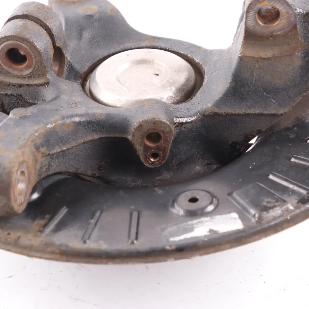 Mercedes W639 Support de roue avant gauche axe de moyeu suspension A6393301232 - SKU A6393301232-1 - Numéro de pièce A6393320224