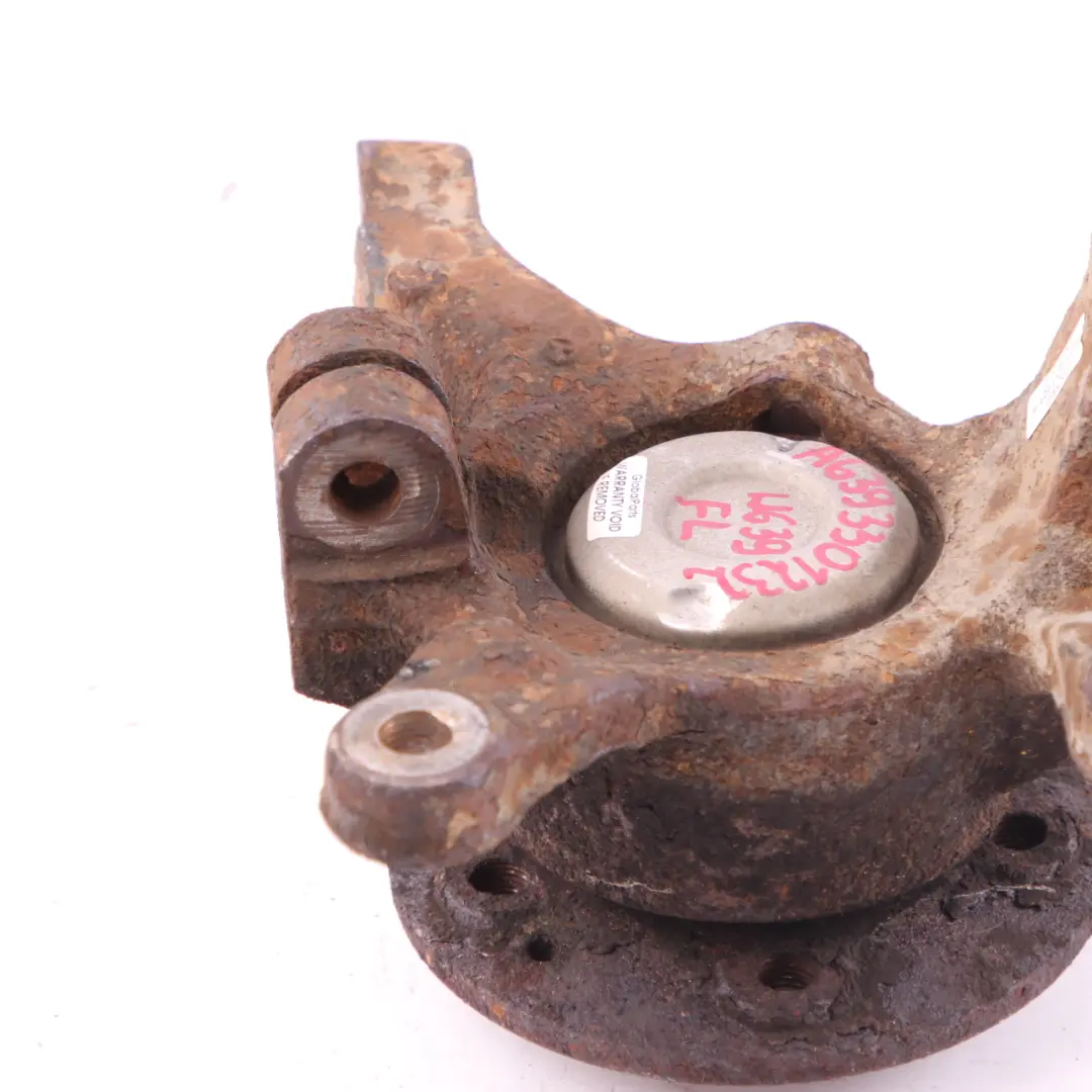 Sospensione Anteriore Destra O/S Portaruota Mozzo Assale per Mercedes W639 con numero di parte A6393301332 Mercedes W639 Sospensione Anteriore Destra O/S Portaruota Mozzo Assale - SKU A6393301332 - Numero di parte A6393301332