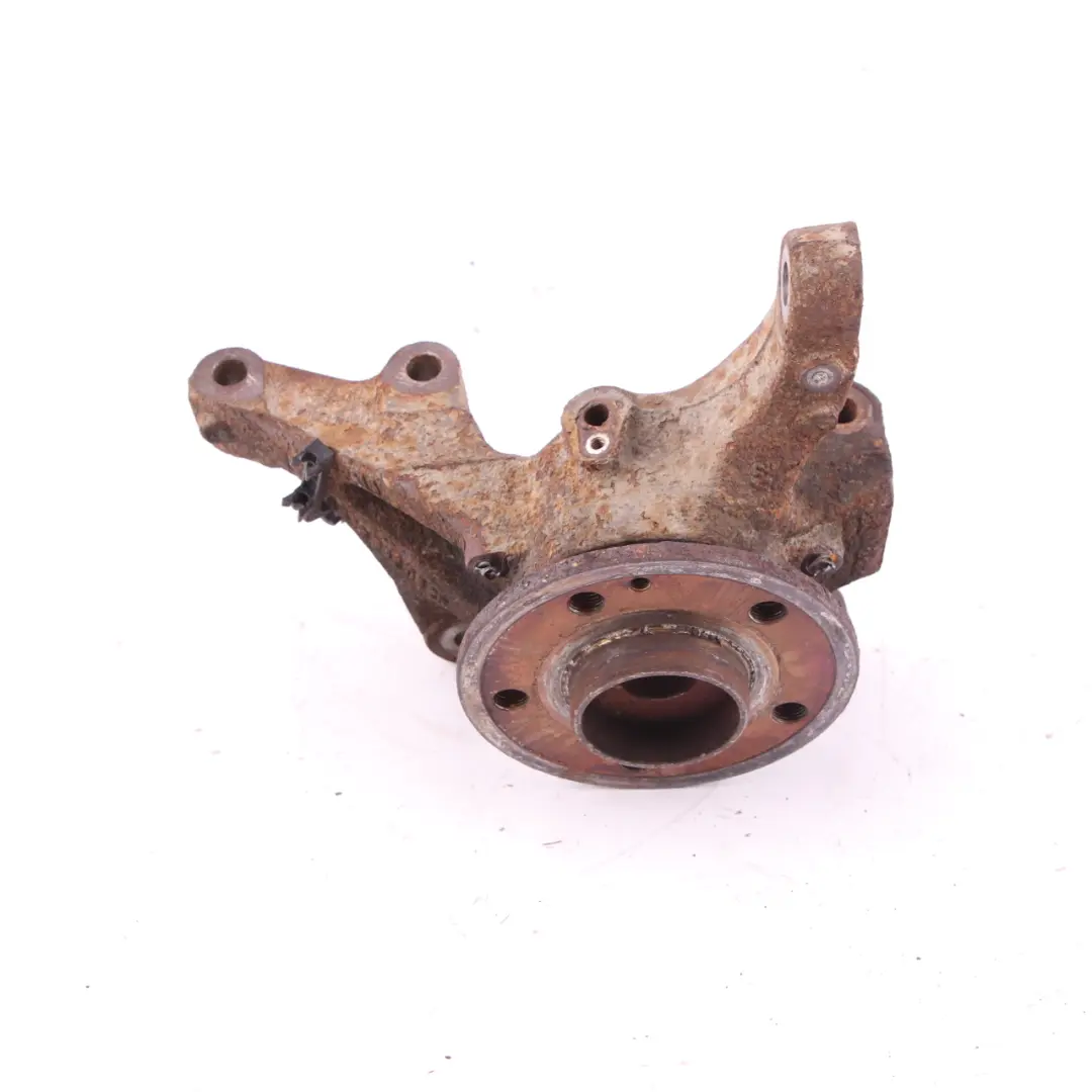 Front Right O/S Suspension Wheel Carrier Hub Axle to Mercedes W639 with Part number A6393301332 Mercedes W639 Front Right O/S Suspension Wheel Carrier Hub Axle - SKU A6393301332 - Part number A6393301332