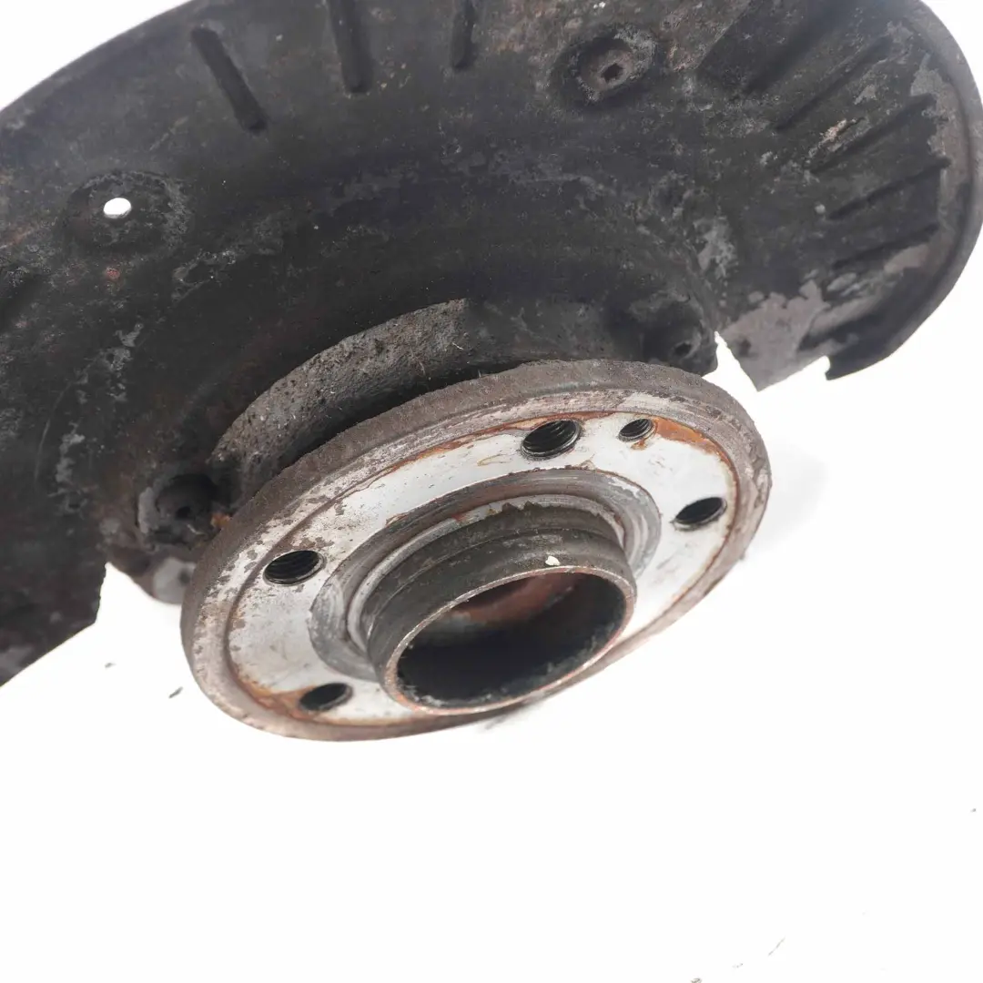 Supporto Ruota Mercedes Vito W639 Mozzo Anteriore Destro Assale Sospensione per con numero di parte A6393301332 Supporto Ruota Mercedes Vito W639 Mozzo Anteriore Destro Assale Sospensione - SKU A6393301332-1 - Numero di parte A6393301332