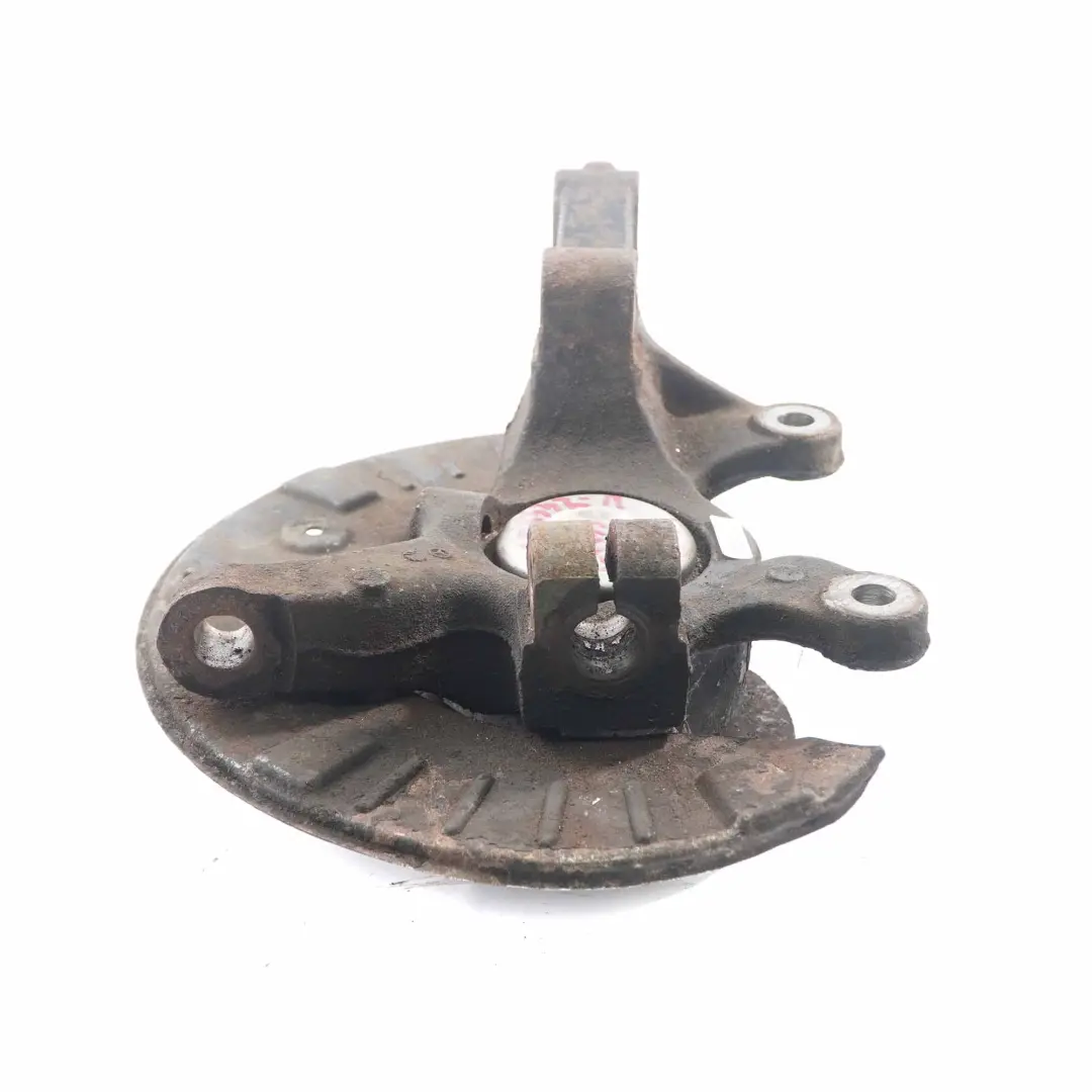 Supporto Ruota Mercedes Vito W639 Mozzo Anteriore Destro Assale Sospensione per con numero di parte A6393301332 Supporto Ruota Mercedes Vito W639 Mozzo Anteriore Destro Assale Sospensione - SKU A6393301332-1 - Numero di parte A6393301332