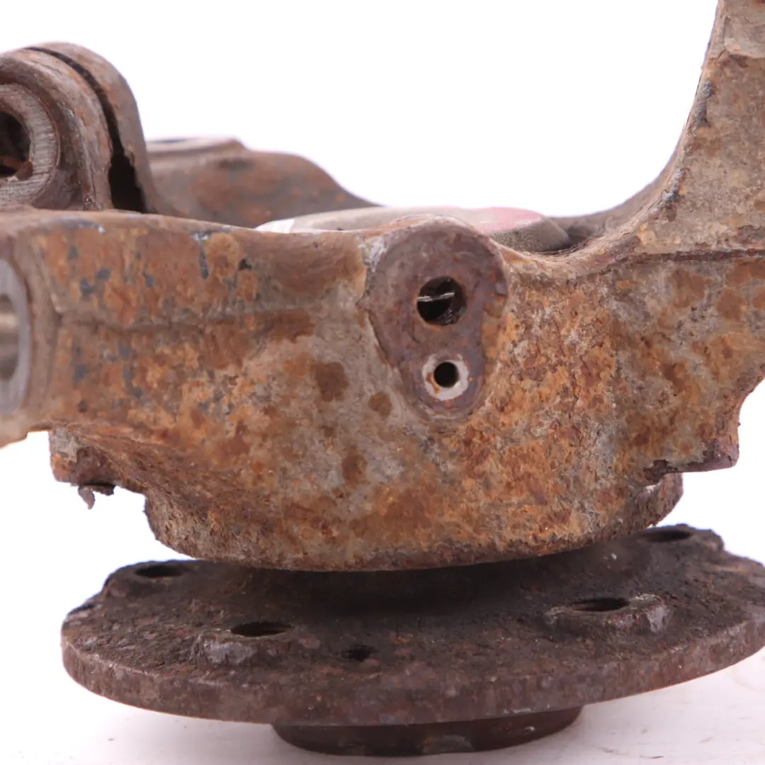  Mercedes-Benz Vito Viano W639 Suspension Avant Gauche Porte Roue Moyeu Essieu - SKU A6393301232 - Numéro de pièce A6393301232