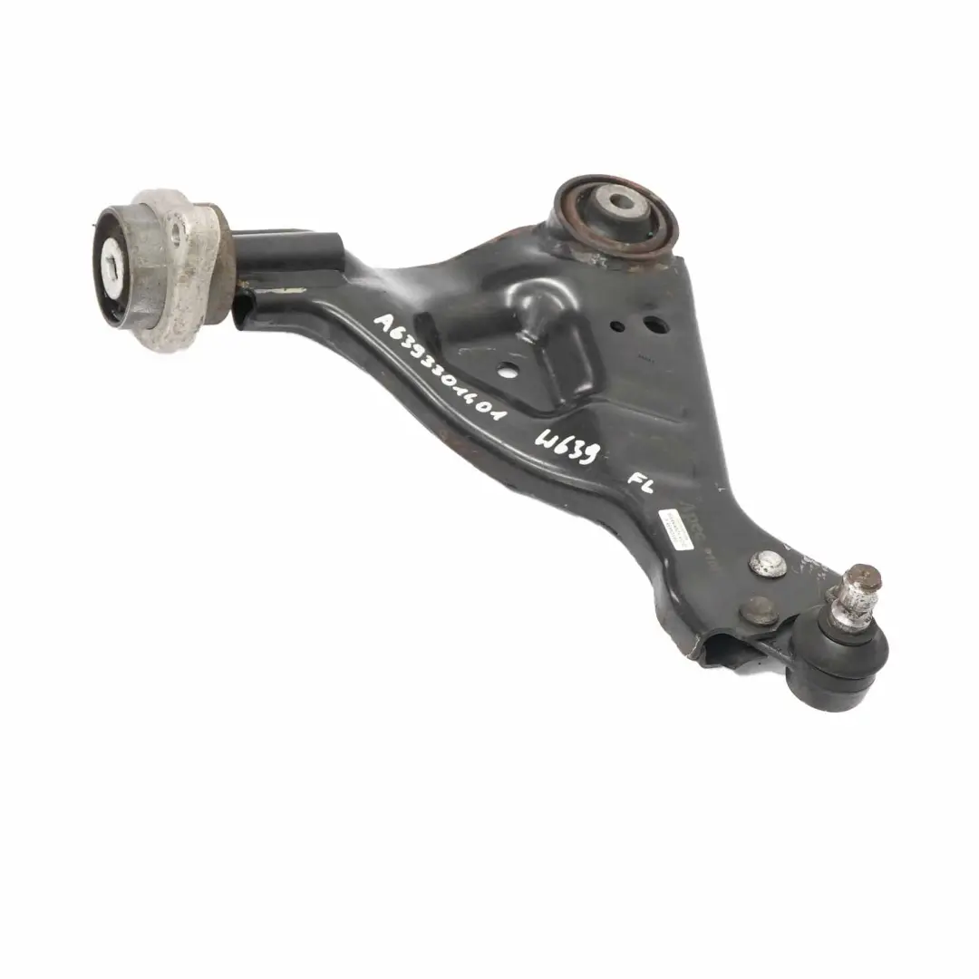 Bras de Contrôle Avant Gauche pour Mercedes Vito W639 à propos du numéro de pièce A6393301401 Mercedes Vito W639 Bras de Contrôle Avant Gauche - SKU A6393301401 - Numéro de pièce A6393301401