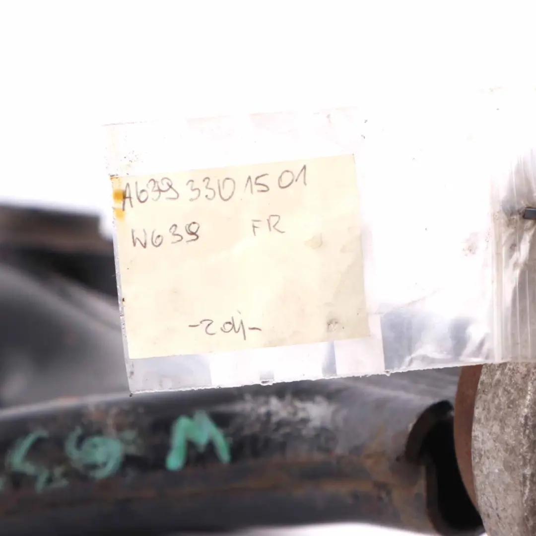 Bras de contrôle essieu avant droit Wishbone inférieur pour Mercedes W639 à propos du numéro de pièce A6393301501 Mercedes W639 Bras de contrôle essieu avant droit Wishbone inférieur - SKU A6393301501 - Numéro de pièce A6393301501