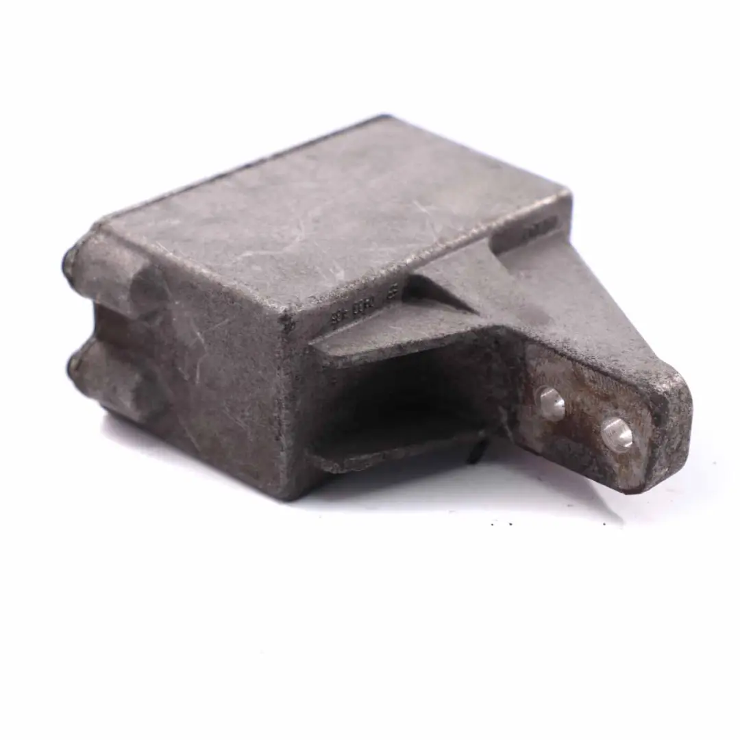 Eje Trasero Soporte Diferencial para Mercedes Vito W639 con número de pieza A6393500372 Mercedes Vito W639 Eje Trasero Soporte Diferencial - SKU A6393500372 - Número de pieza A6393500372