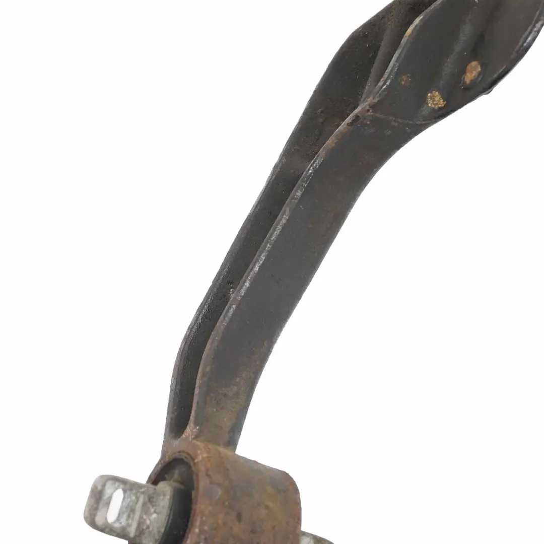 Supporto Differenziale Asse Posteriore per Mercedes Vito W639 con numero di parte A6393500585 Mercedes Vito W639 Supporto Differenziale Asse Posteriore - SKU A6393500585 - Numero di parte A6393500585