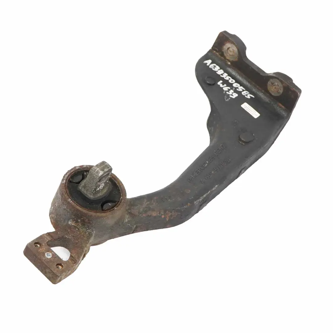 Mercedes Vito W639 Eje Trasero Soporte Diferencial - SKU A6393500585 - Número de pieza A6393500585