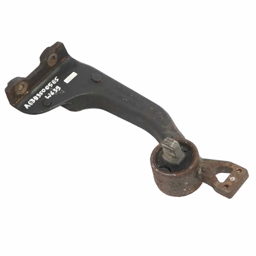 Differential Hinterachsgetriebe Halterung für Mercedes W639 mit Teilenummer A6393500585 Mercedes W639 Differential Hinterachsgetriebe Halterung - SKU A6393500585 - Teilenummer A6393500585