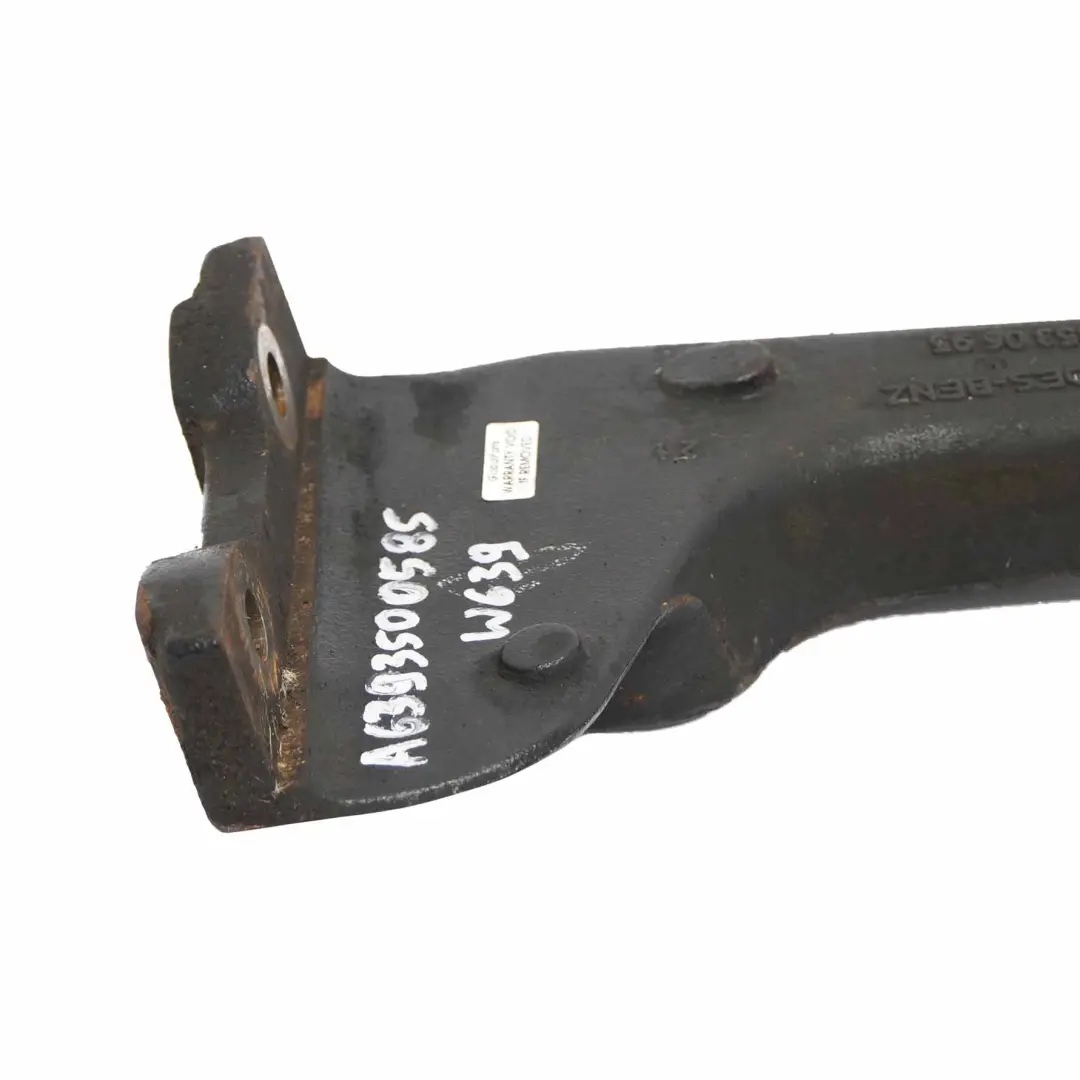 Supporto Differenziale Asse Posteriore per Mercedes Vito W639 con numero di parte A6393500585 Mercedes Vito W639 Supporto Differenziale Asse Posteriore - SKU A6393500585 - Numero di parte A6393500585