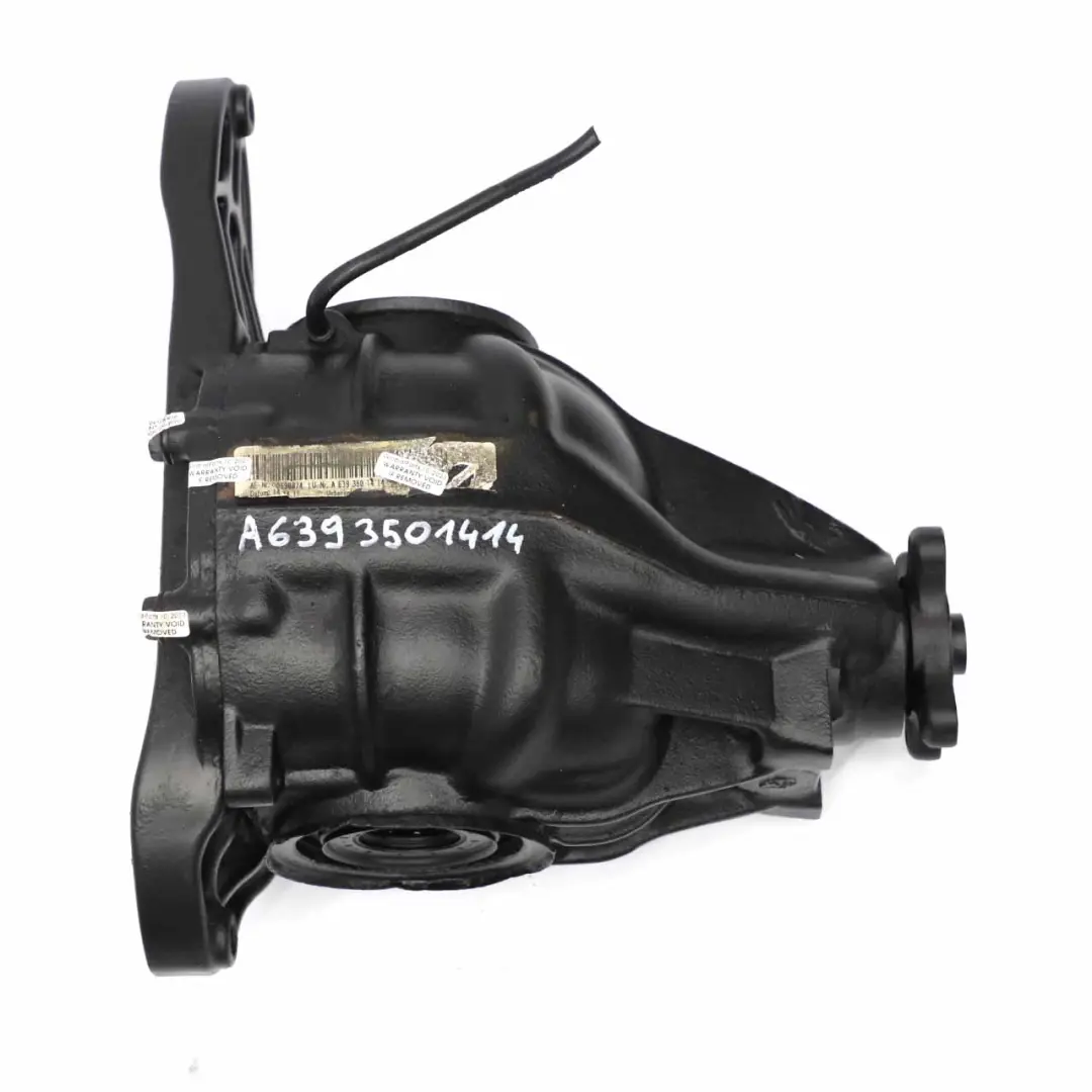Hinterachsgetriebe Hinten Differenzial Diff 3,273 GARANTIE für Mercedes Vito W639 mit Teilenummer A6393501414 Mercedes Vito W639 Hinterachsgetriebe Hinten Differenzial Diff 3,273 GARANTIE - SKU A6393501414 - Teilenummer A6393501414