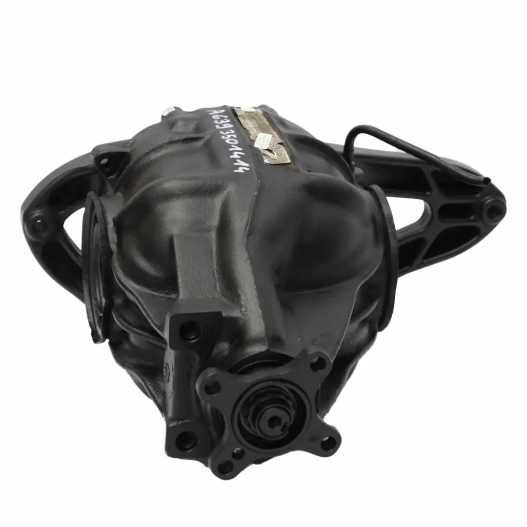 Eje Diferencial Trasero 3.273 GARANTIA para Mercedes Vito W639 con número de pieza A6393501414 Mercedes Vito W639 Eje Diferencial Trasero 3.273 GARANTIA - SKU A6393501414 - Número de pieza A6393501414