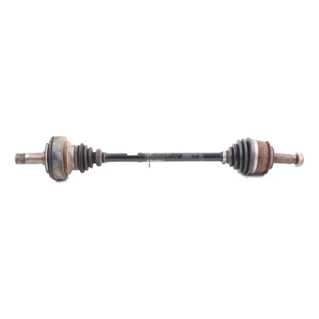 Albero trasmissione asse posteriore destro sinistro per Mercedes W639 con numero di parte A6393501710 Mercedes W639 Albero trasmissione asse posteriore destro sinistro - SKU A6393501710 - Numero di parte A6393501710