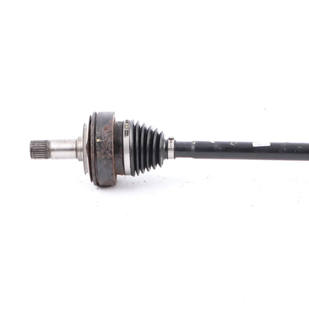 Eje motriz Mercedes W639 Vito Viano Eje trasero derecho izquierdo para con número de pieza A6393501910 Eje motriz Mercedes W639 Vito Viano Eje trasero derecho izquierdo - SKU A6393501910 - Número de pieza A6393501910