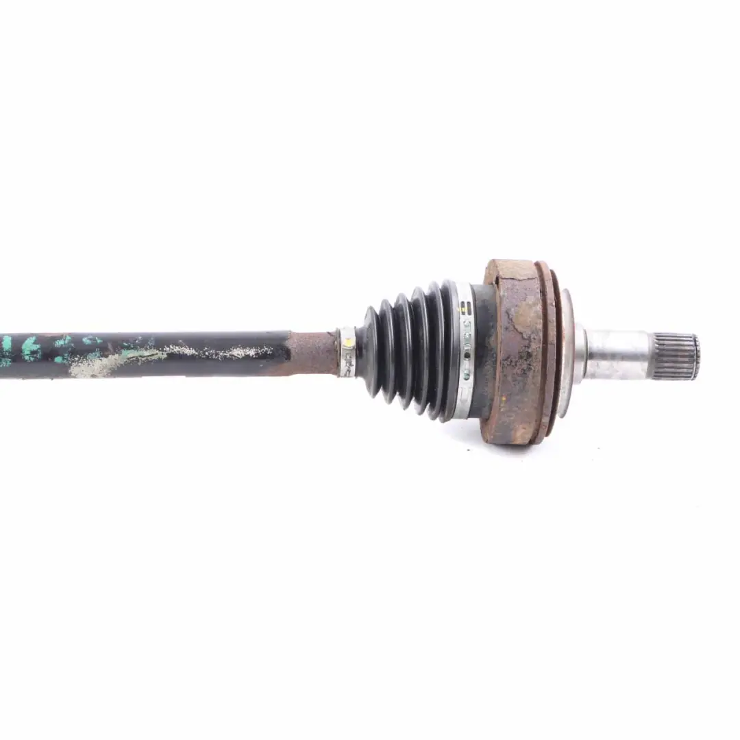 Półoś Napędowa Tylna Tył Prawa Lewa do Mercedes Vito W639 o numerze A6393502310 Mercedes Vito W639 Półoś Napędowa Tylna Tył Prawa Lewa - SKU A6393502310-1 - Numer Części A6393502310