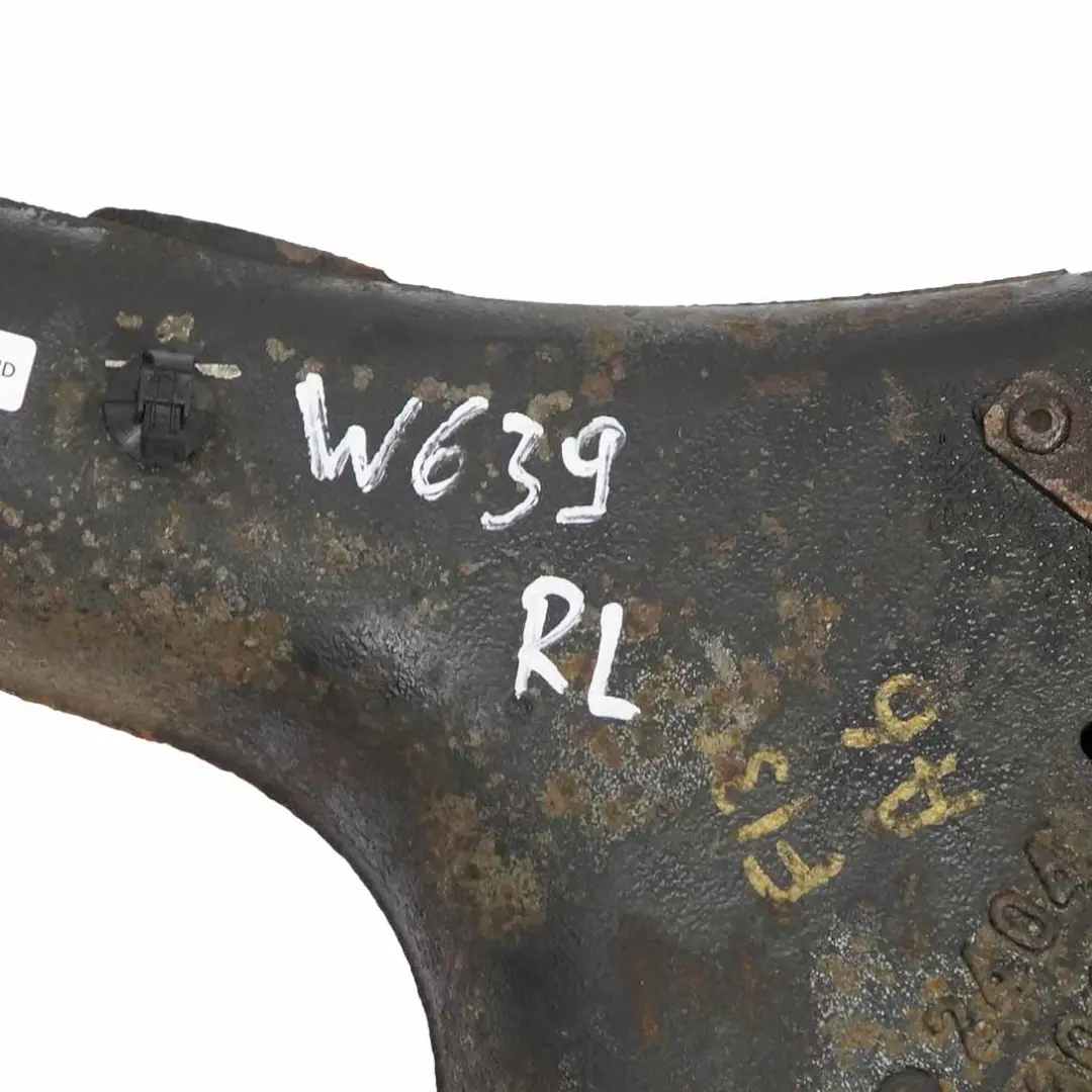 Zwrotnica Piasta Koła Lewy Tył do Mercedes Vito W639 o numerze A6393504701 Mercedes Vito W639 Zwrotnica Piasta Koła Lewy Tył - SKU A6393504701 - Numer Części A6393504701