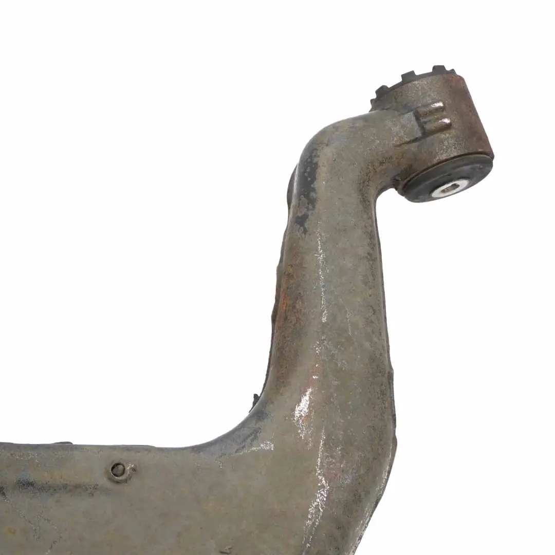 Mercedes Vito W639 Mozzo Ruota Posteriore Destro Gamba di Sospensione Assale - SKU A6393504801-1 - Numero di parte A6393504801