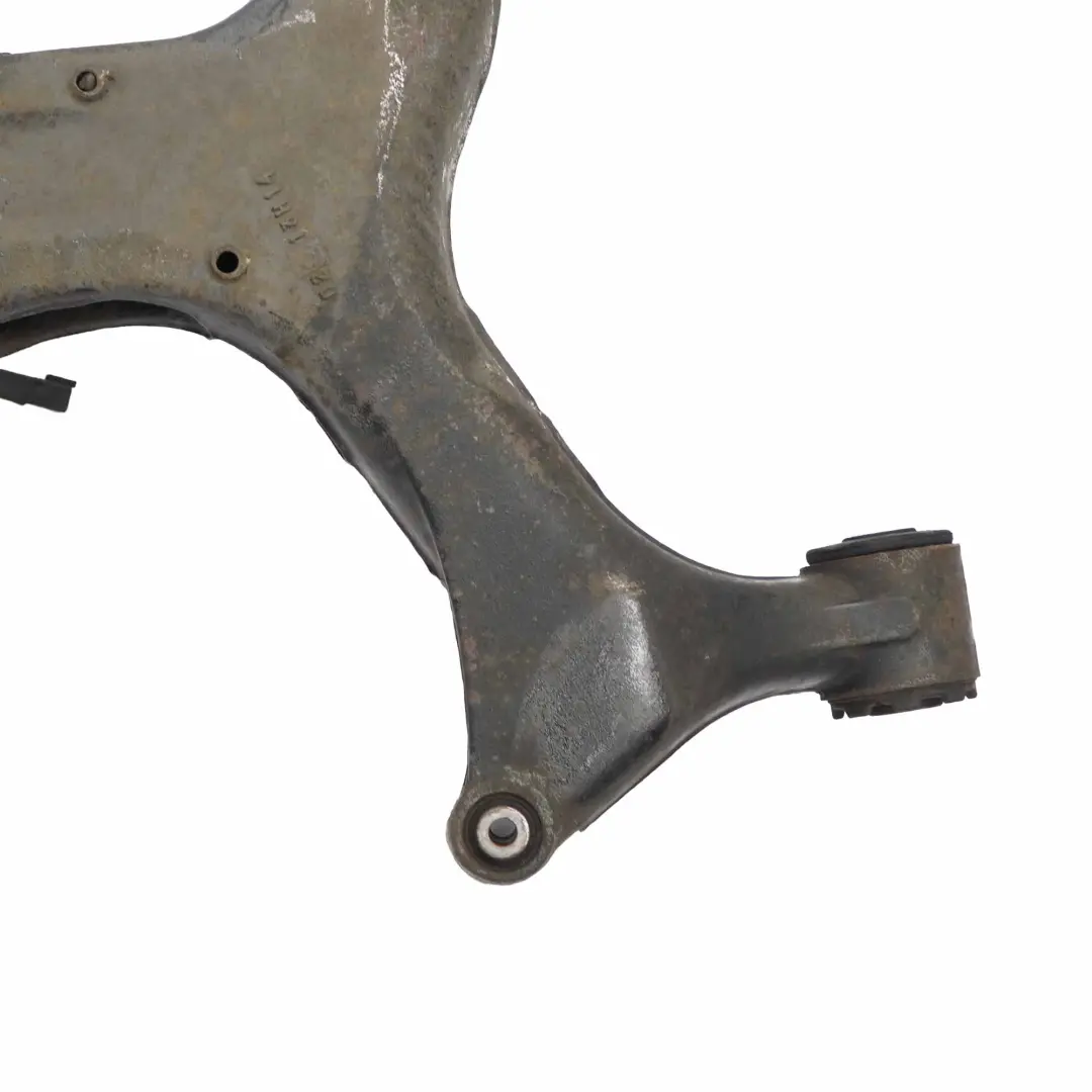 Mercedes Vito W639 Mozzo Ruota Posteriore Destro Gamba di Sospensione Assale - SKU A6393504801-1 - Numero di parte A6393504801
