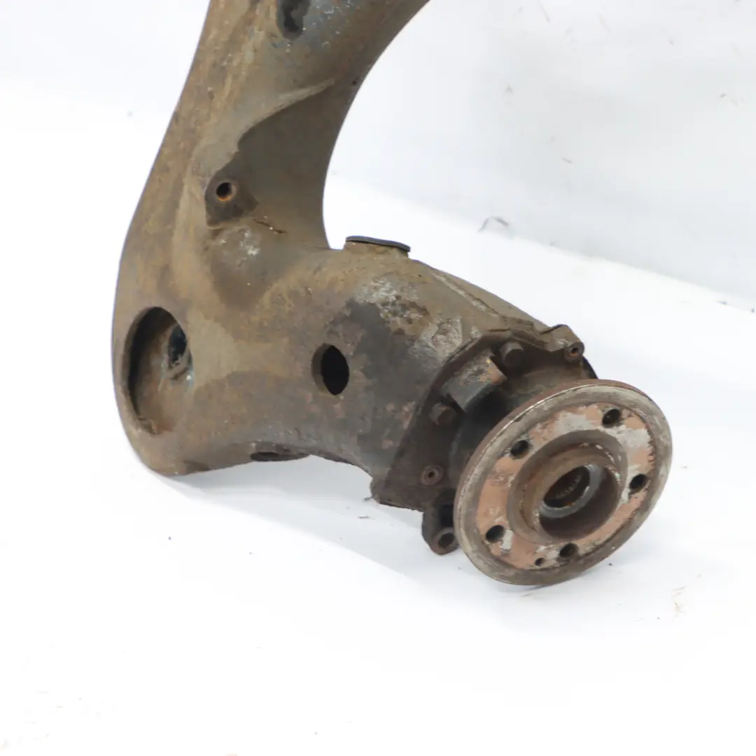 Mercedes Vito W639 cubo de rueda trasera izquierda Suspensión Pierna Rueda Eje - SKU A6393508705-1 - Número de pieza A6393508705