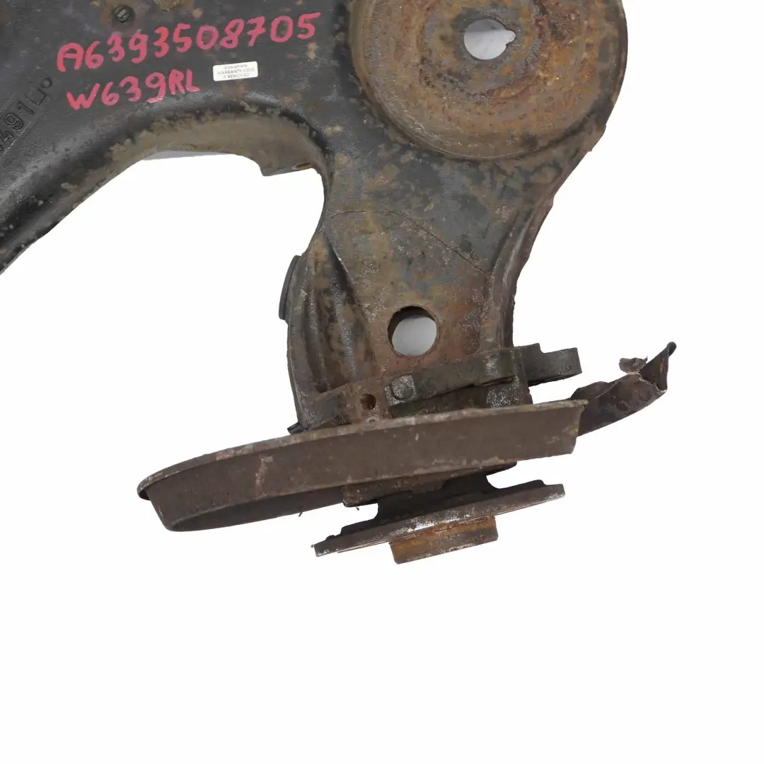 Mozzo Ruota Posteriore Sinistro Gamba di Sospensione Assale per Mercedes Vito W639 con numero di parte A6393508705 Mercedes Vito W639 Mozzo Ruota Posteriore Sinistro Gamba di Sospensione Assale - SKU A6393508705 - Numero di parte A6393508705