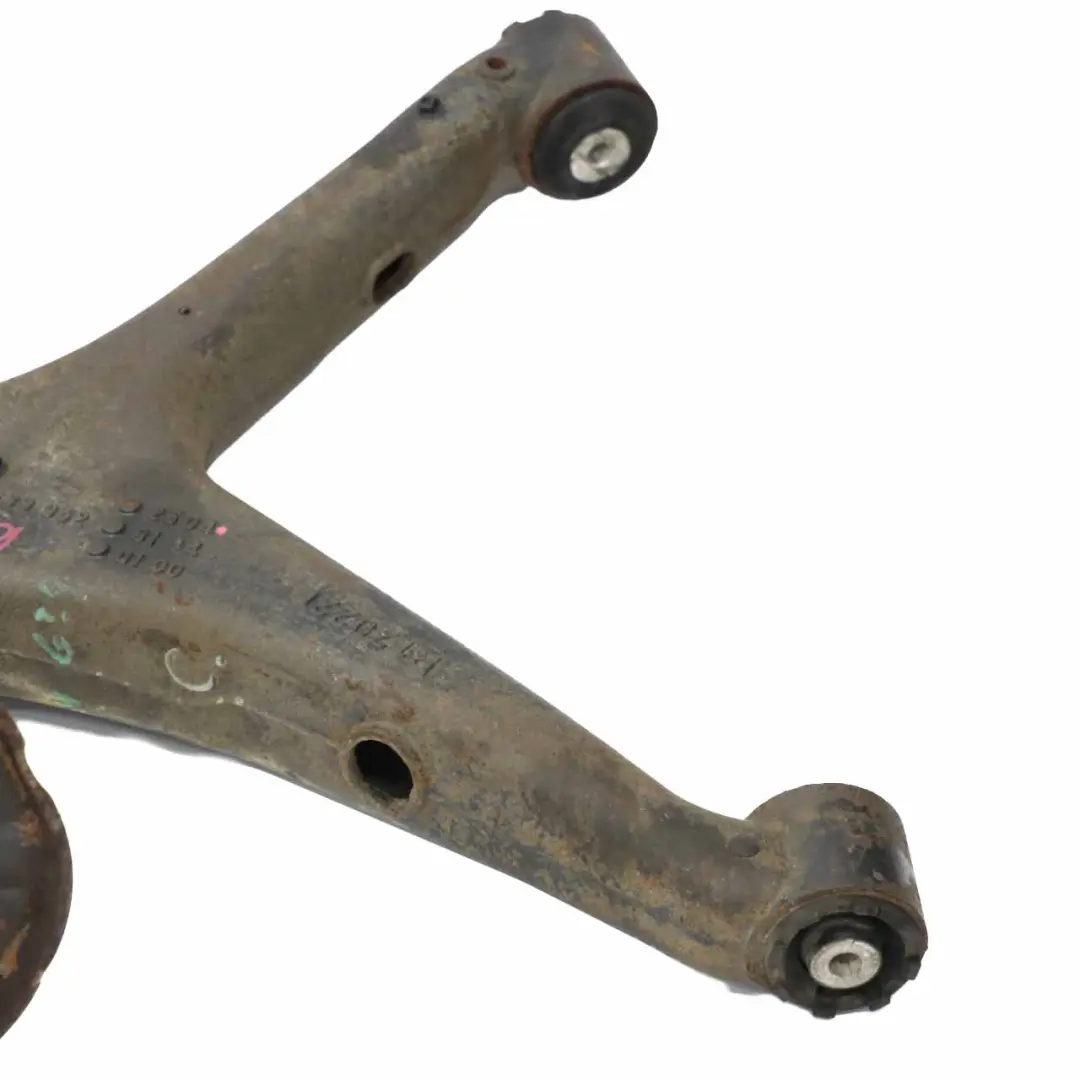 Mercedes Vito W639 Cubo de Rueda Trasera Derecha Suspensión Pierna Rueda Eje - SKU A6393522504 - Número de pieza A6393522504