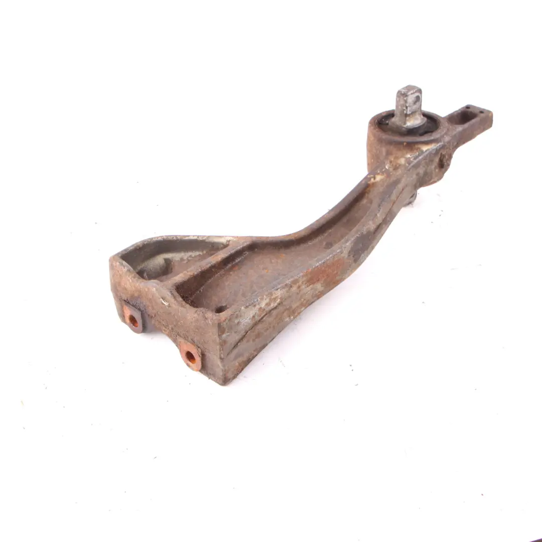 Support fixation de différentiel d'essieu arrière Mercedes Vito W639 - SKU A6393530595 - Numéro de pièce A6393530595