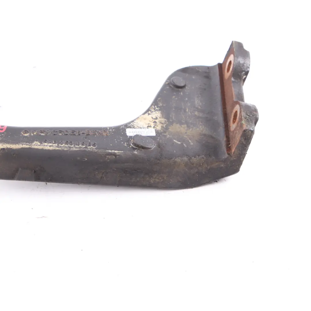 Eje Trasero Soporte Diferencial A6393530595 para Mercedes Vito W639 con número de pieza A6393530695 Mercedes Vito W639 Eje Trasero Soporte Diferencial A6393530595 - SKU A6393530695 - Número de pieza A6393530695