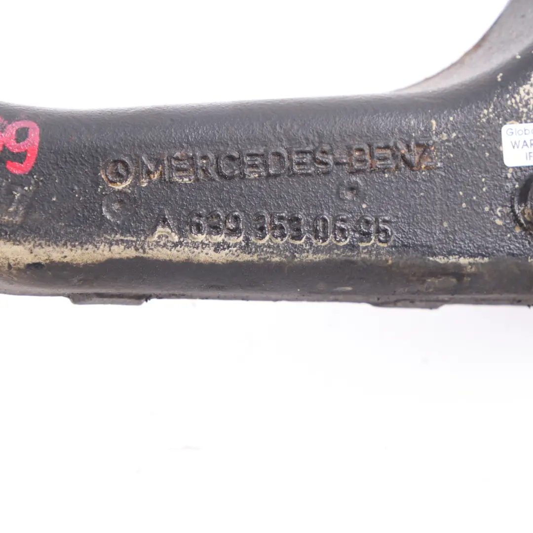 Mercedes Vito W639 Supporto supporto differenziale asse posteriore A6393530595 - SKU A6393530695 - Numero di parte A6393530695