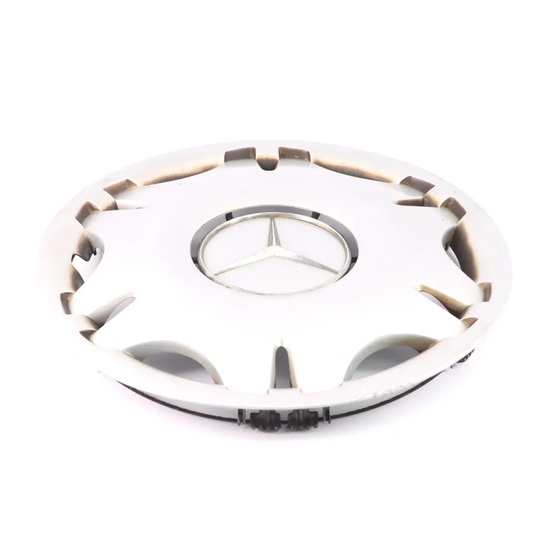 Radkappe 16'' Zentrum Nabe Abdeckung Silber für Mercedes Vito W639 mit Teilenummer A6394000025 Mercedes Vito W639 Radkappe 16'' Zentrum Nabe Abdeckung Silber - SKU A6394000025-1 - Teilenummer A6394000025
