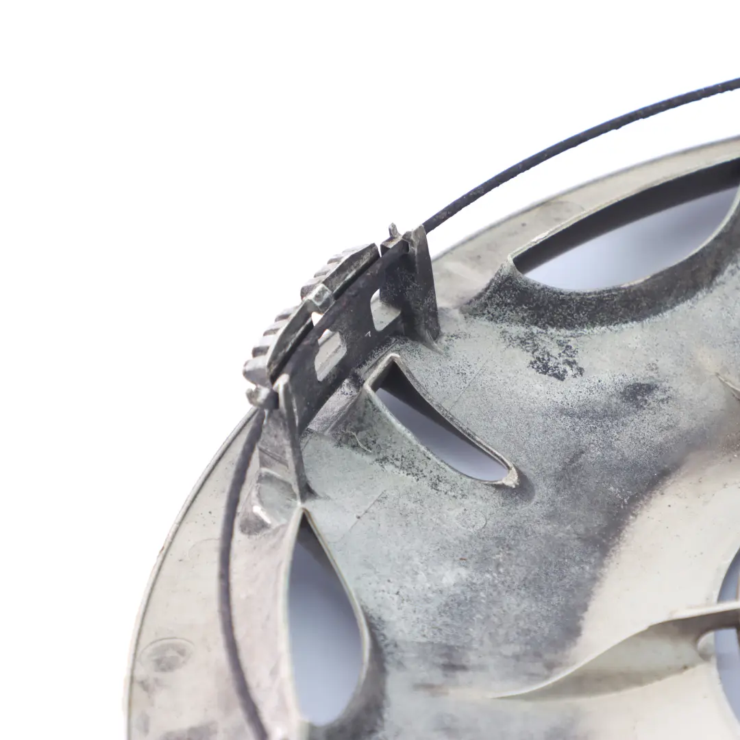 Kołpak Koła Dekiel Srebrny 16'' do Mercedes Vito W639 o numerze A6394000025 Mercedes Vito W639 Kołpak Koła Dekiel Srebrny 16'' - SKU A6394000025-1 - Numer Części A6394000025