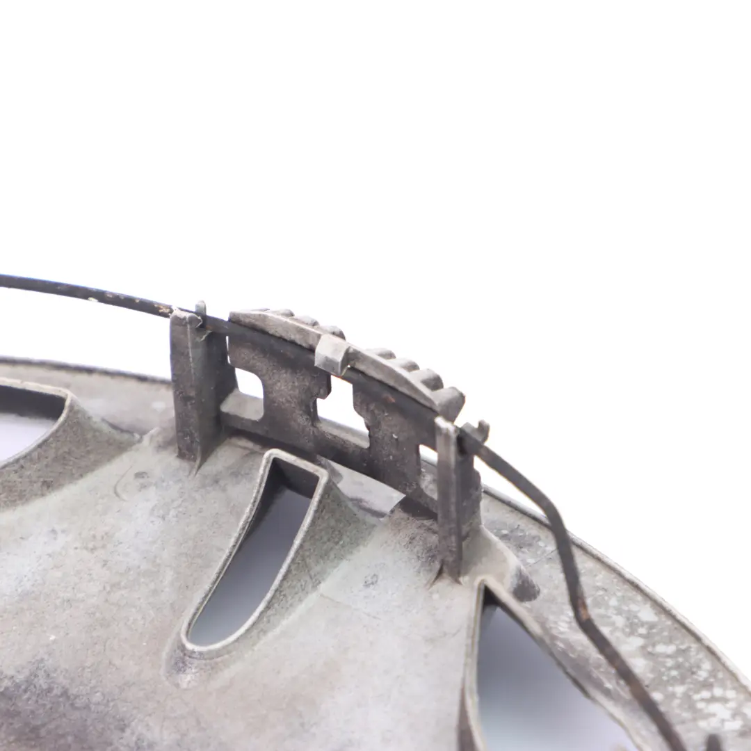 Cap 16'' Centre Trim Hub Cover Silver Panel to Mercedes Vito W639 Wheel with Part number A6394000025 Mercedes Vito W639 Wheel Cap 16'' Centre Trim Hub Cover Silver Panel - SKU A6394000025 - Part number A6394000025