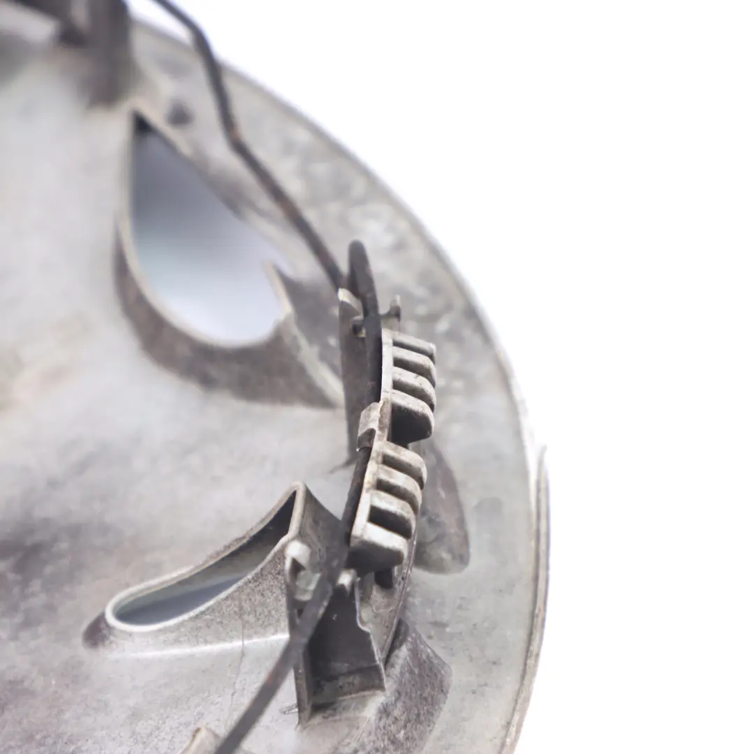 Kołpak Koła Dekiel Srebrny 16'' do Mercedes Vito W639 o numerze A6394000025 Mercedes Vito W639 Kołpak Koła Dekiel Srebrny 16'' - SKU A6394000025 - Numer Części A6394000025