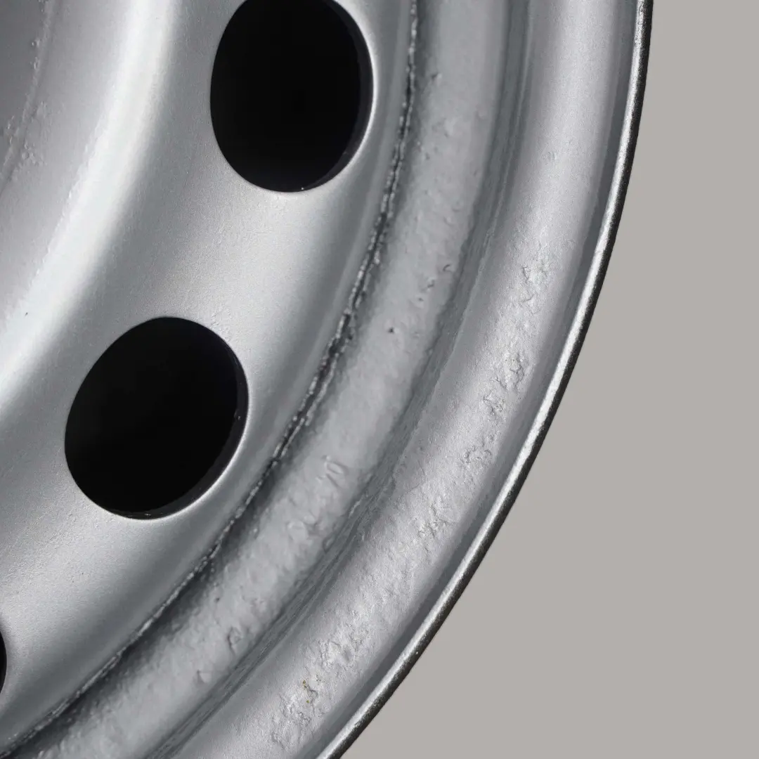 Cerchio in Lega Silver Steel 16" ET:54 per Mercedes Viano Vito W639 con numero di parte A6394011602 Mercedes Viano Vito W639 Cerchio in Lega Silver Steel 16" ET:54 - SKU A6394011602-1 - Numero di parte A6394011602