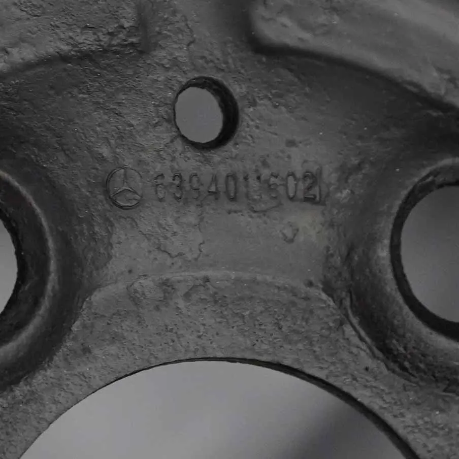 Schwarz Stahlfelge Rad 16" 6J ET:54 für Mercedes Viano Vito W639 mit Teilenummer A6394011602 Mercedes Viano Vito W639 Schwarz Stahlfelge Rad 16" 6J ET:54 - SKU A6394011602-3 - Teilenummer A6394011602