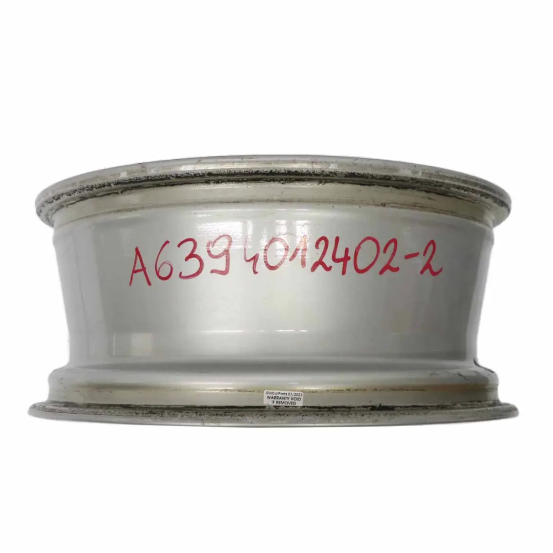  Jante Mercedes W639 en alliage argenté 17" 7J ET:56 - SKU A6394012402-2 - Numéro de pièce A6394012402