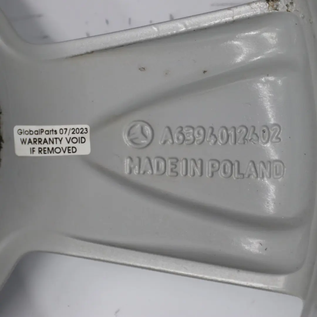 Felga Aluminiowa 17" 7J A1644014902 do Mercedes W639 o numerze A6394012402 Mercedes W639 Felga Aluminiowa 17" 7J A1644014902 - SKU A6394012402-2 - Numer Części A6394012402