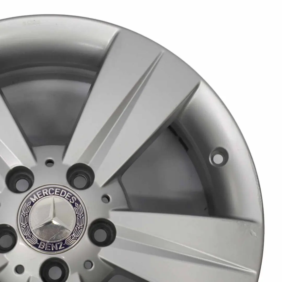 Llanta Mercedes W639 Aleación Plata 17" 7J ET:56 para con número de pieza A6394012402 Llanta Mercedes W639 Aleación Plata 17" 7J ET:56 - SKU A6394012402-2 - Número de pieza A6394012402
