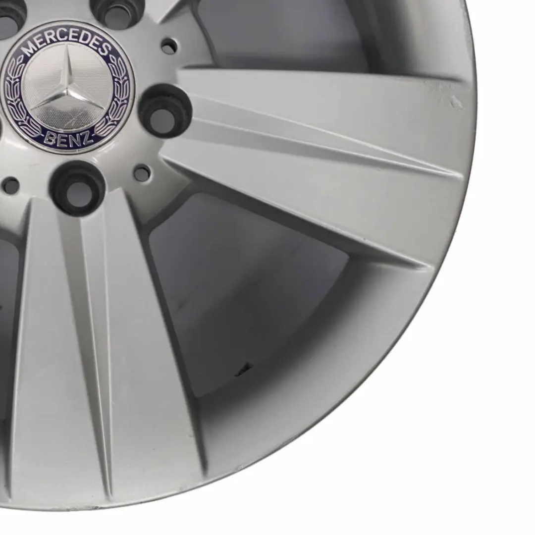  Llanta Mercedes W639 Aleación Plata 17" 7J ET:56 - SKU A6394012402-2 - Número de pieza A6394012402