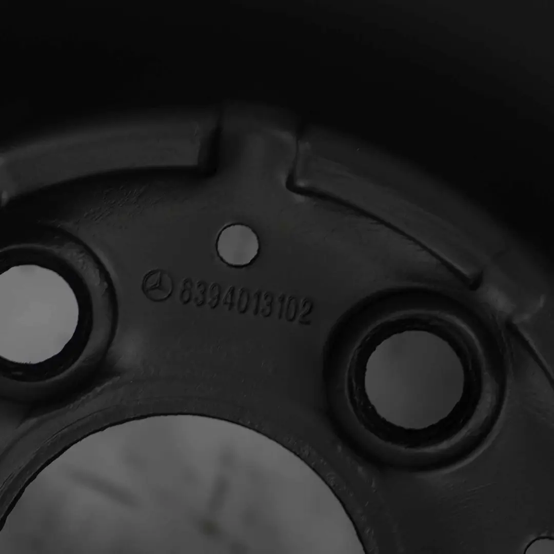 Mercedes-Benz Viano Vito W639 Llanta de acero negra 16" 6J ET:54 para con número de pieza A6394013102 Mercedes-Benz Viano Vito W639 Llanta de acero negra 16" 6J ET:54 - SKU A6394013102-1 - Número de pieza A6394013102