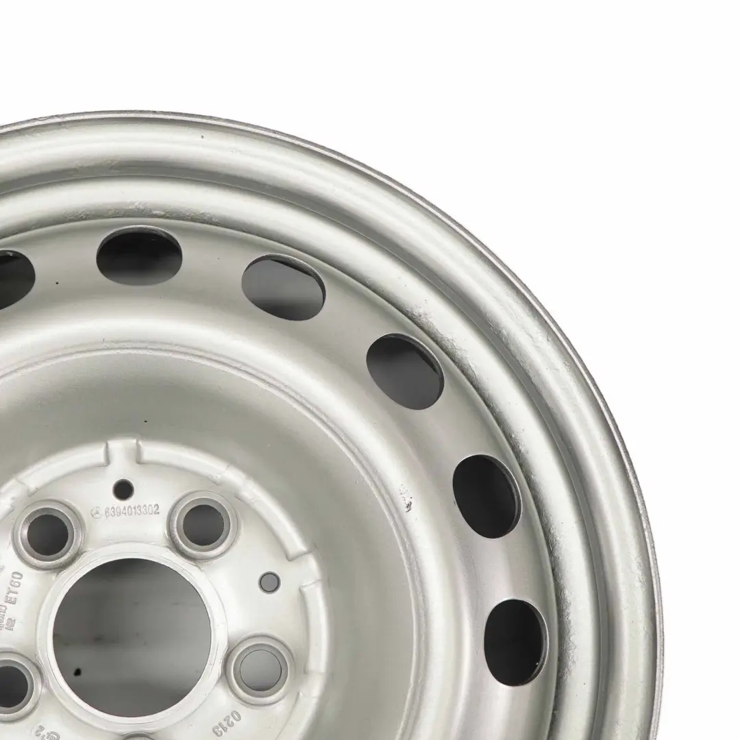 Stahlfelge mit Reifen 16" 6,5J ET:60 205/65 für Mercedes W639 mit Teilenummer A6394013302 Mercedes W639 Stahlfelge mit Reifen 16" 6,5J ET:60 205/65 - SKU A6394013302-2 - Teilenummer A6394013302