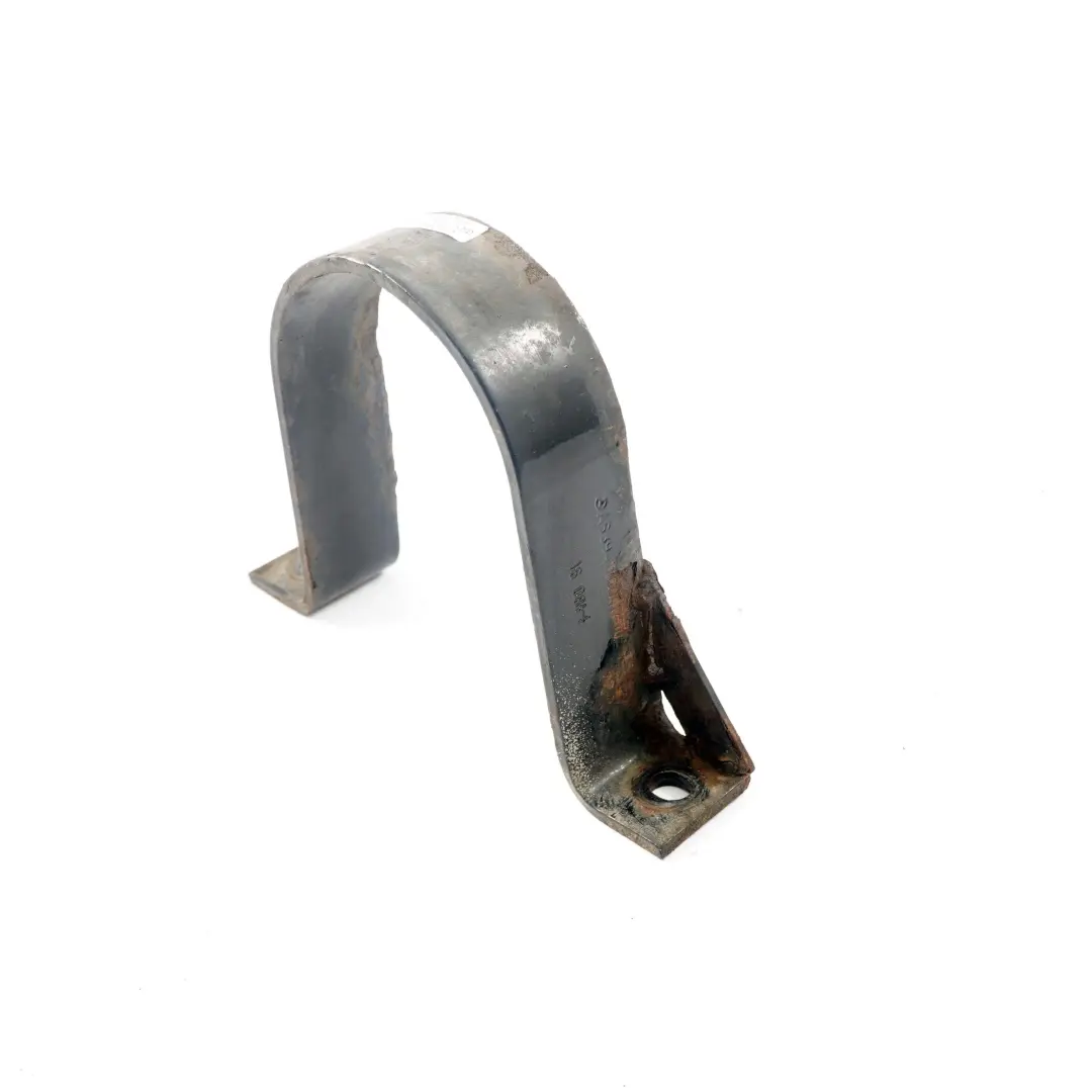 Kardan Wellen Halter Halterung Kardanwelle Befestigung für Mercedes W639 mit Teilenummer A6394100041 Mercedes W639 Kardan Wellen Halter Halterung Kardanwelle Befestigung - SKU A6394100041 - Teilenummer A6394100041
