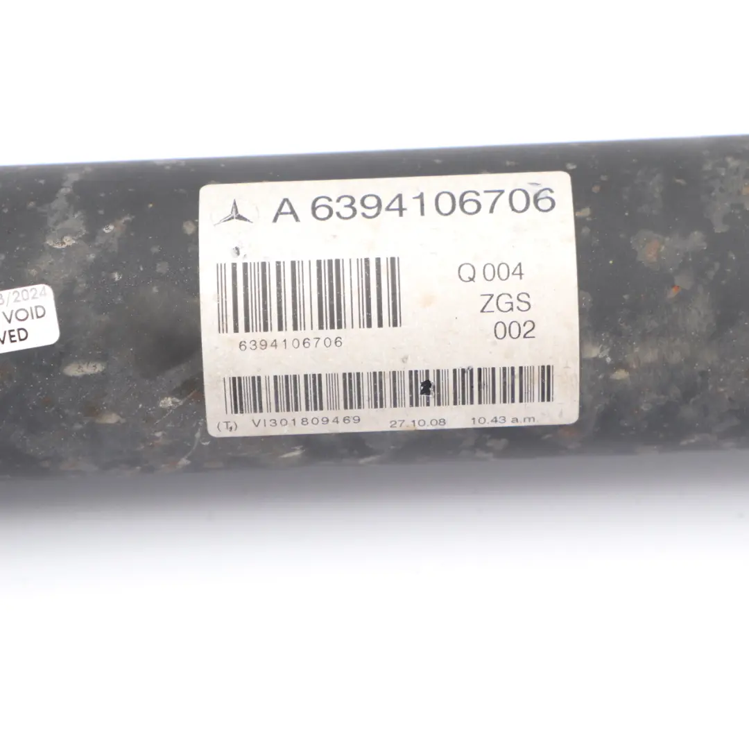 Propshaft Drive Shaft Automatic Transmission OM646 to Mercedes W639 with Part number A6394106706 Mercedes W639 Propshaft Drive Shaft Automatic Transmission OM646 - SKU A6394106706 - Part number A6394106706